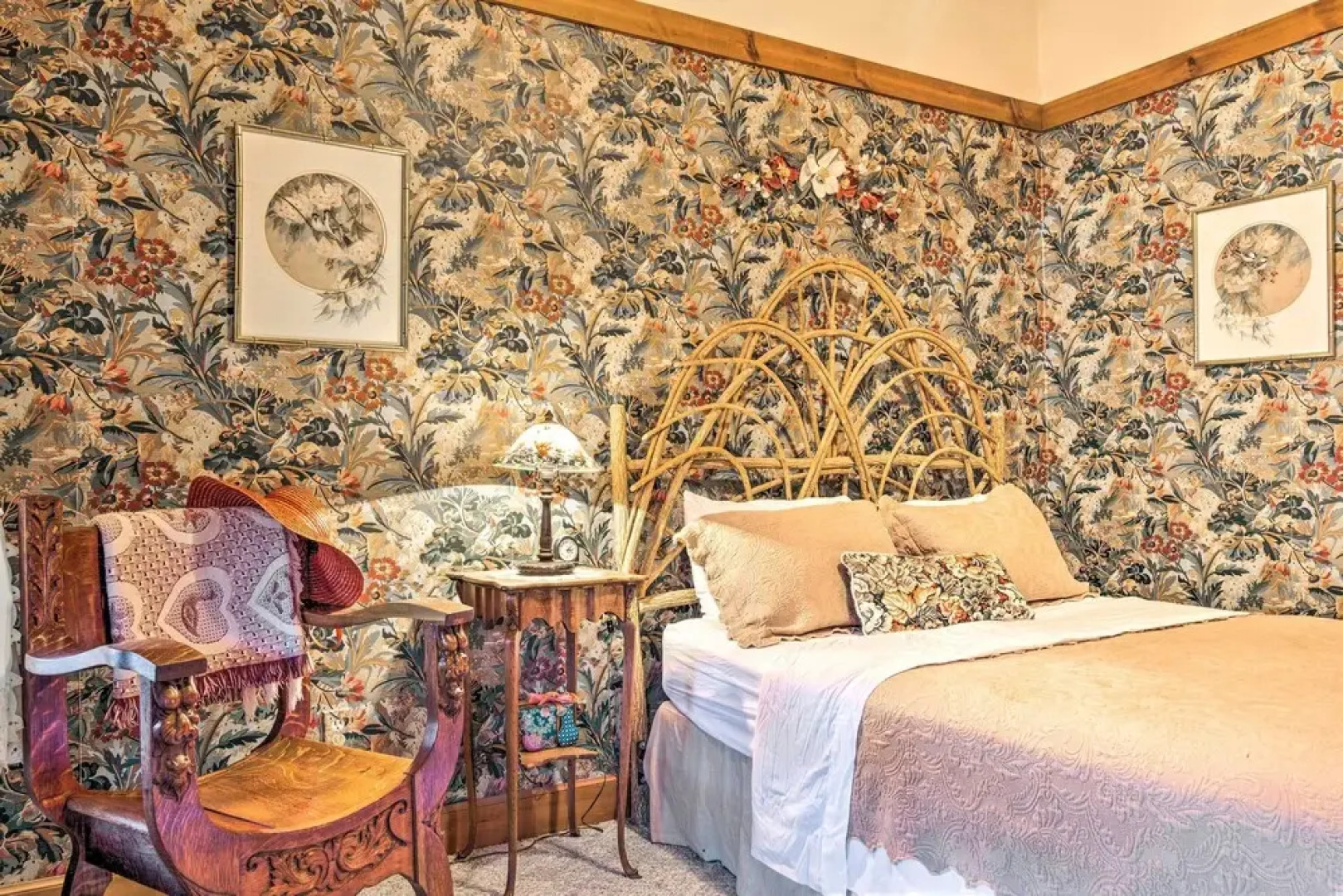 River Access + Mtn Views: Cullowhee Lodge!