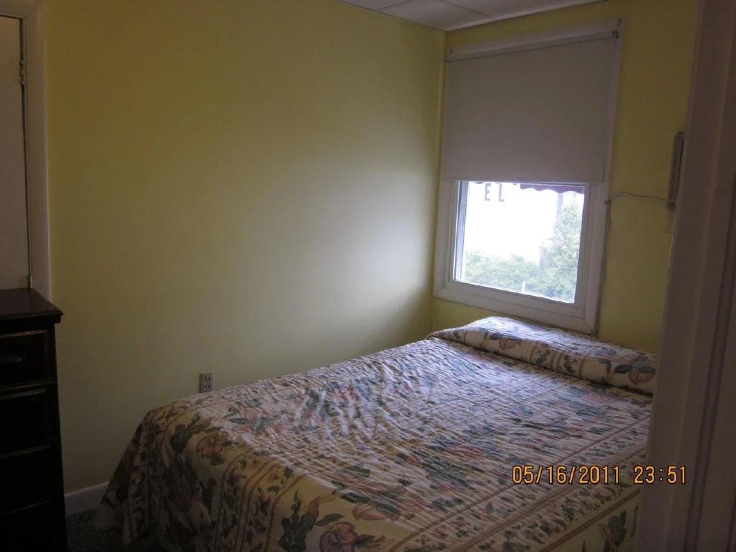 Colonial Motel Suites