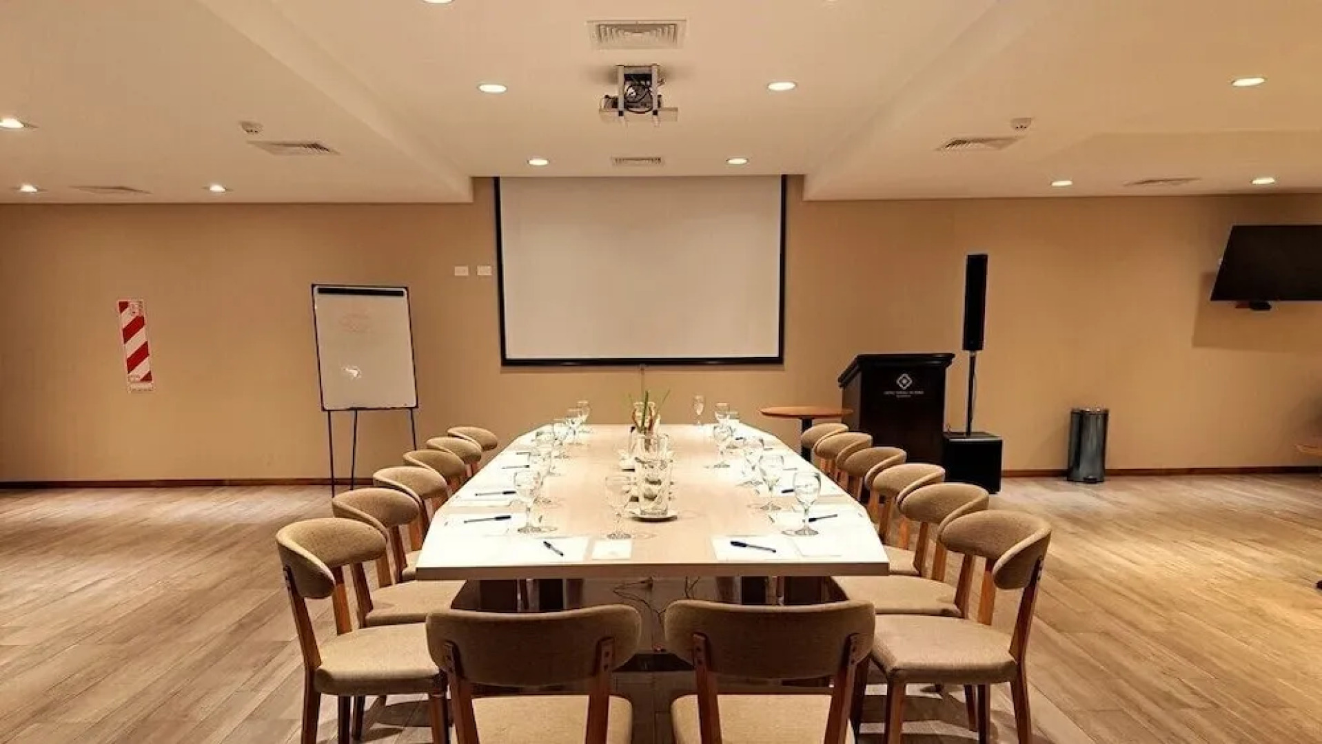 HOTEL TERMAS VICTORIA Wellness Spa