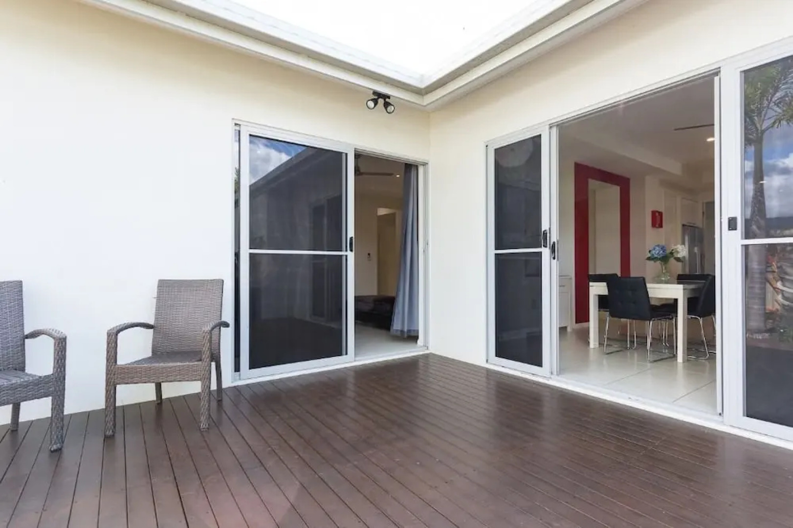 Cairns Beaches Home With Water View