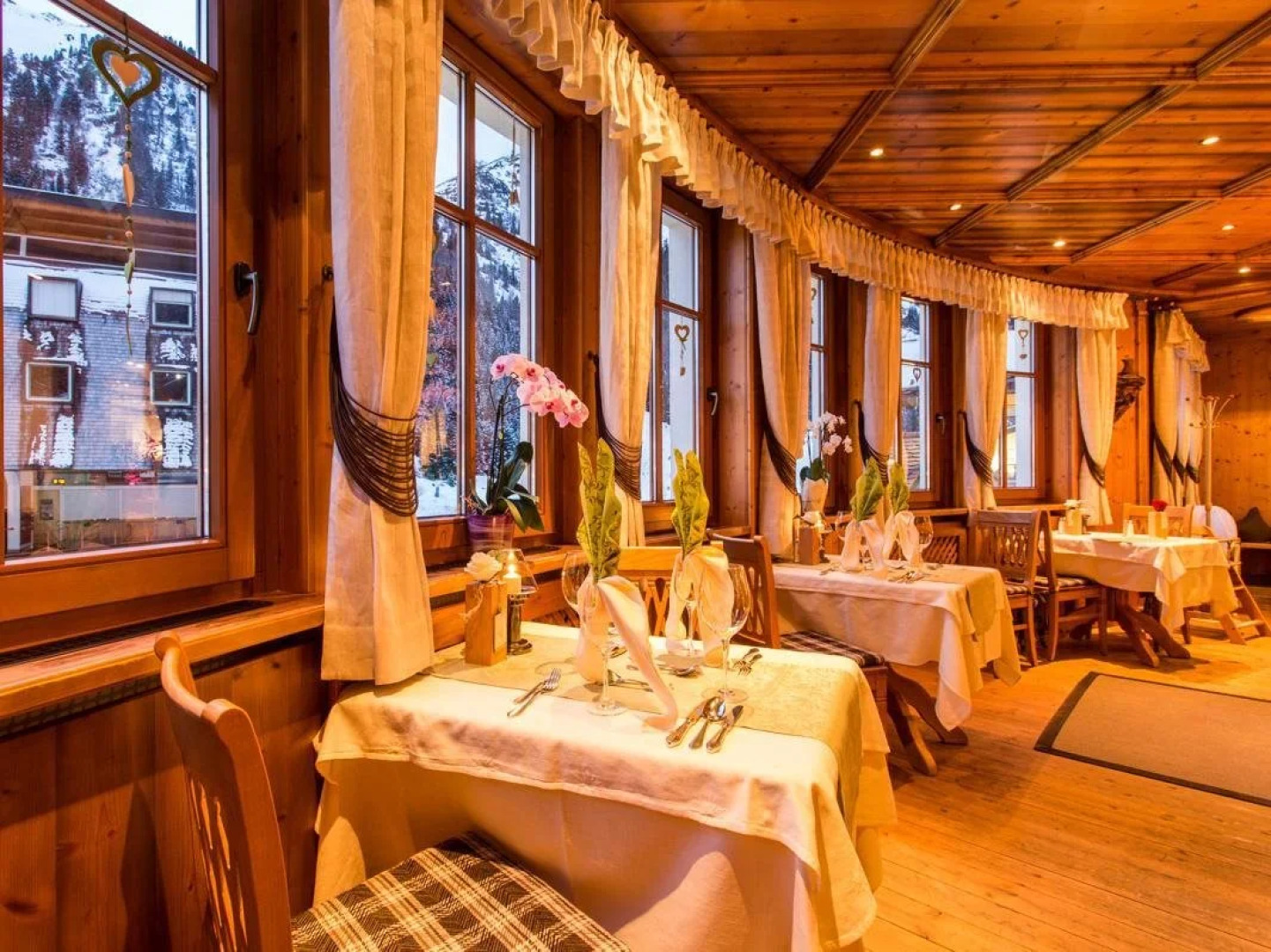 Hotel Mittagskogel Pitztal