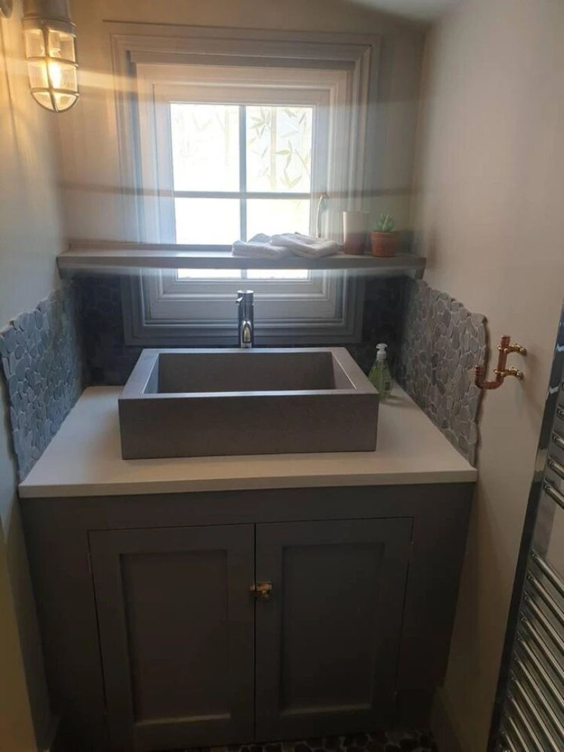 Stunning Coach House Apartment in Walmer Deal