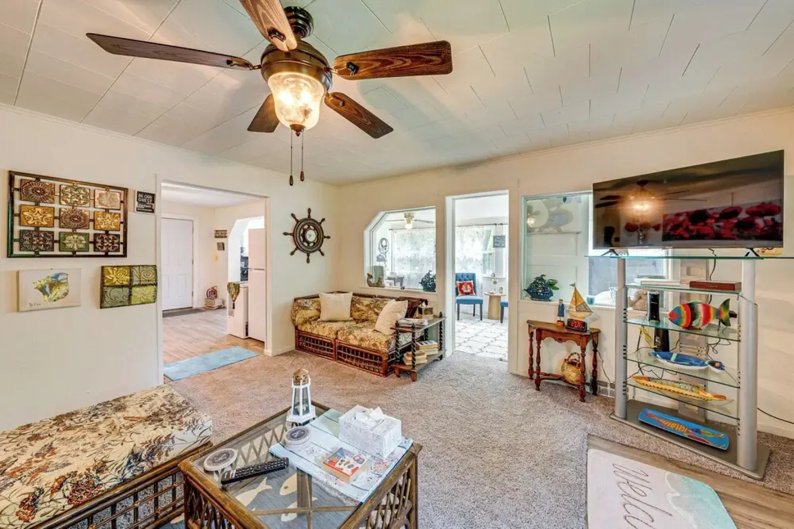 Powers Lake Home w/ Patio - 9 Mi to Lake Geneva!