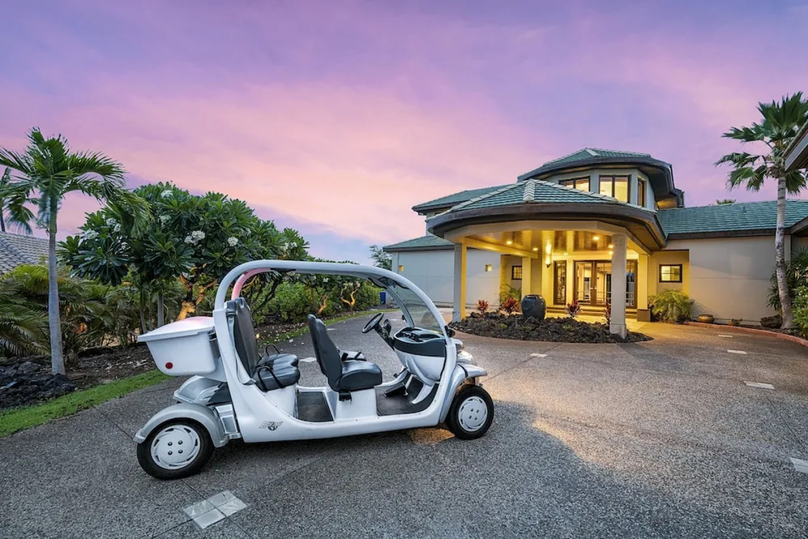 The Oasis 5 Bedrooms 5 Bathrooms Home