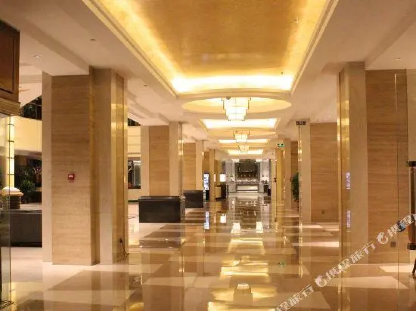 Yinlong Hotel