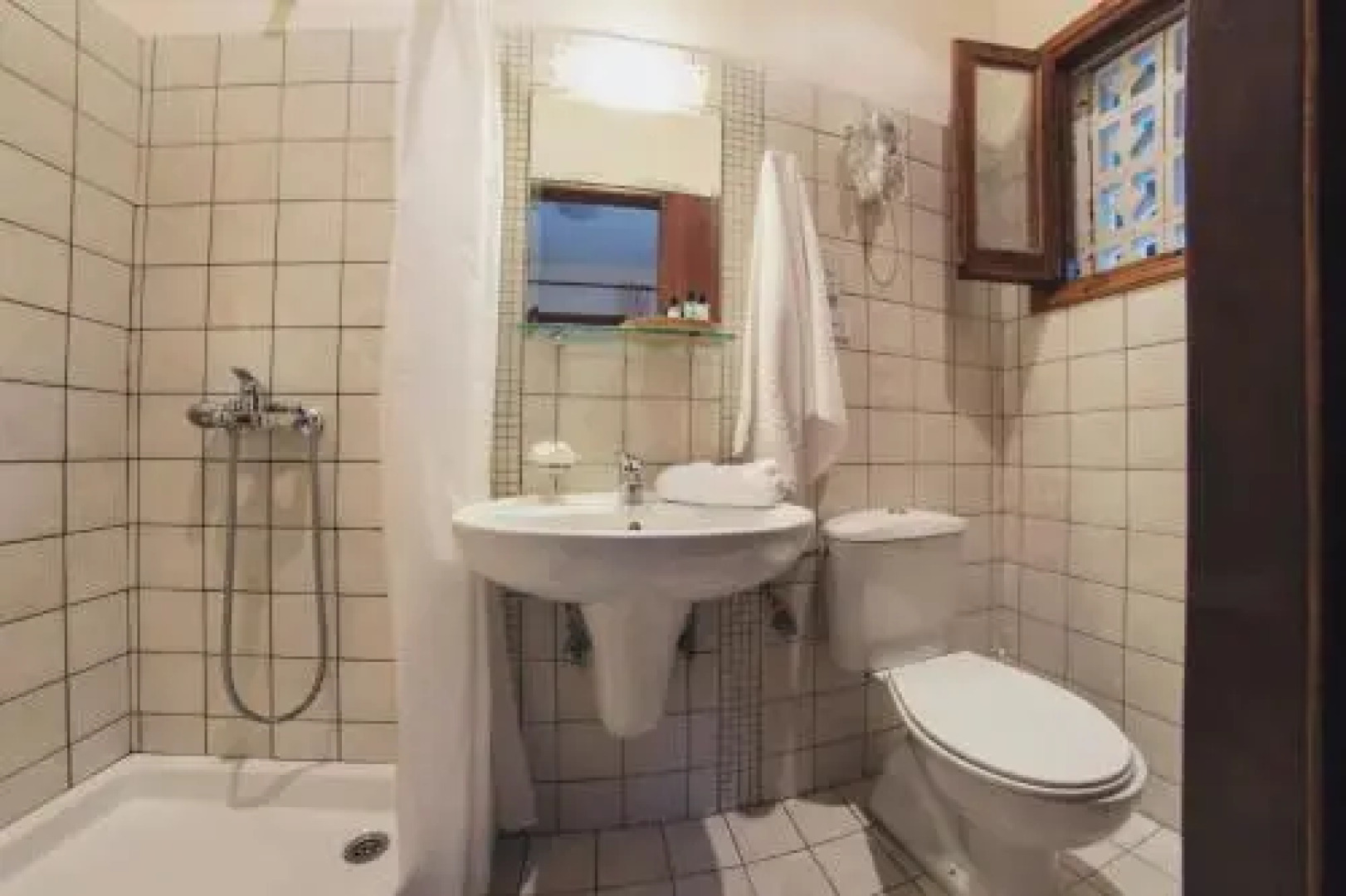 Sunflower Apartments