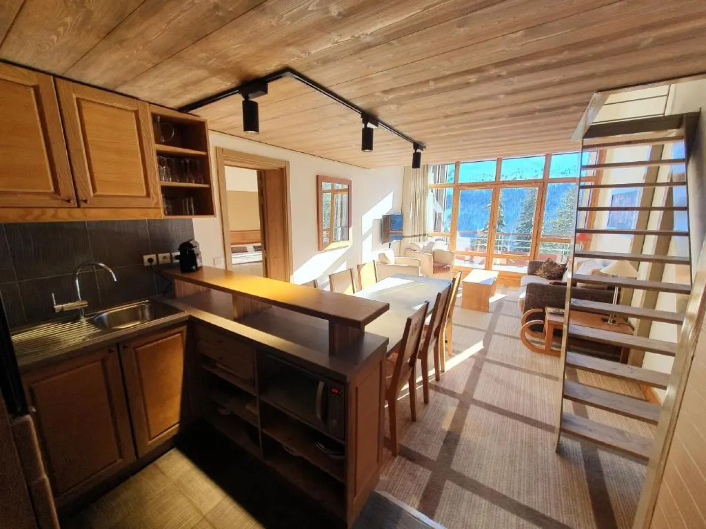 Appartement Premium à Flaine, altitude 1740 m, 8 à 10 personnes, au pied des pistes, piscine, jacuzzi, sauna, hammam et salle de sport