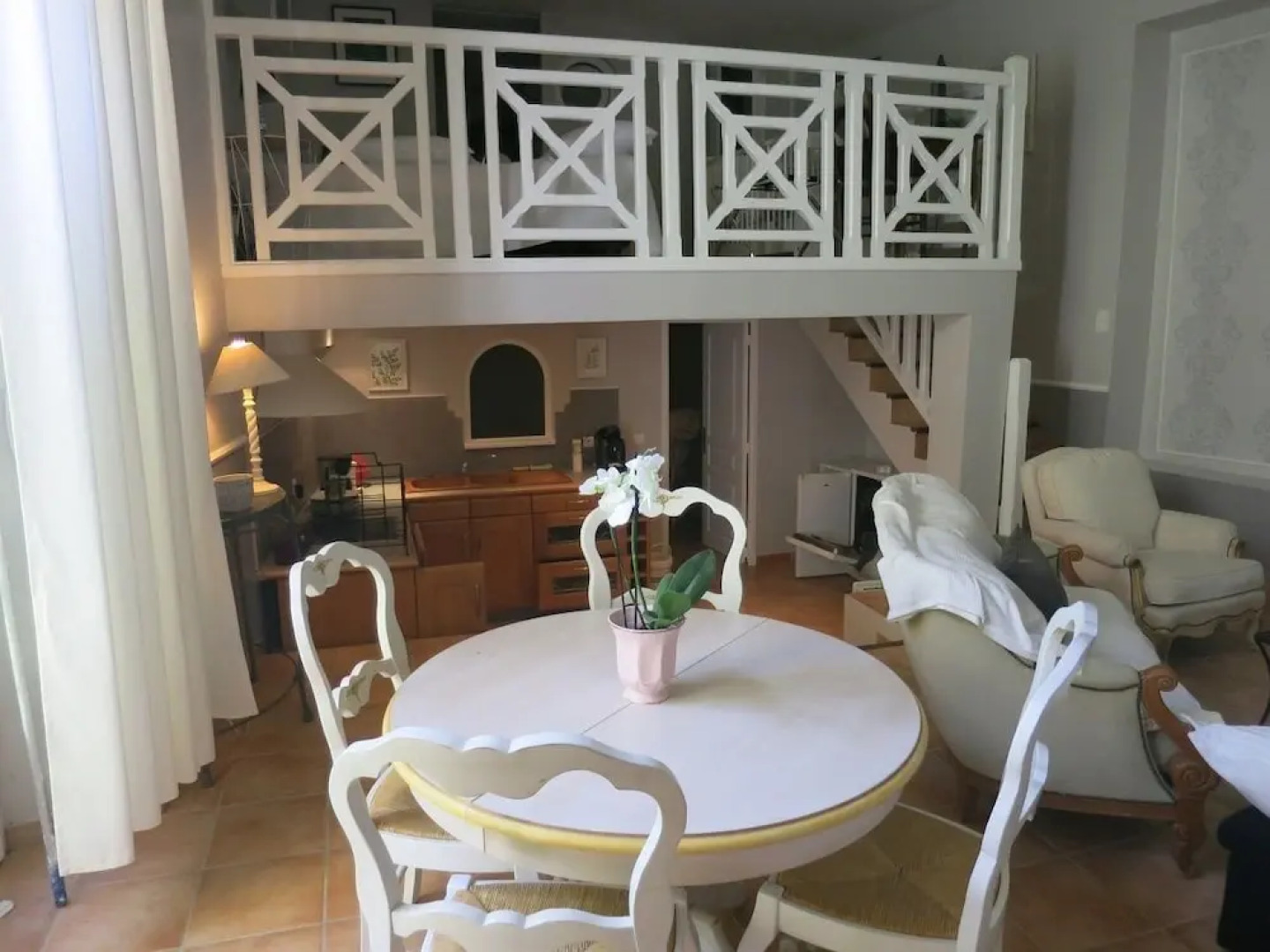 Entre vignes et dentelles