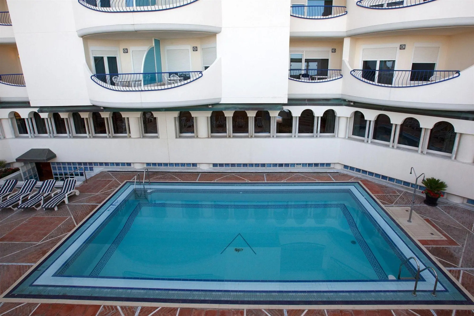 Hotel Playa Victoria