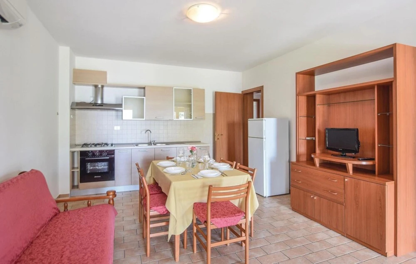 Nice Apartment in Montefelcino With 2 Bedrooms and Wifi