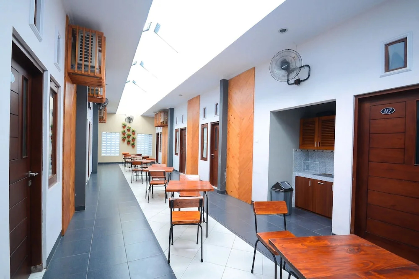 Airy Bantul Wonocatur 12 Banguntapan Yogyakarta