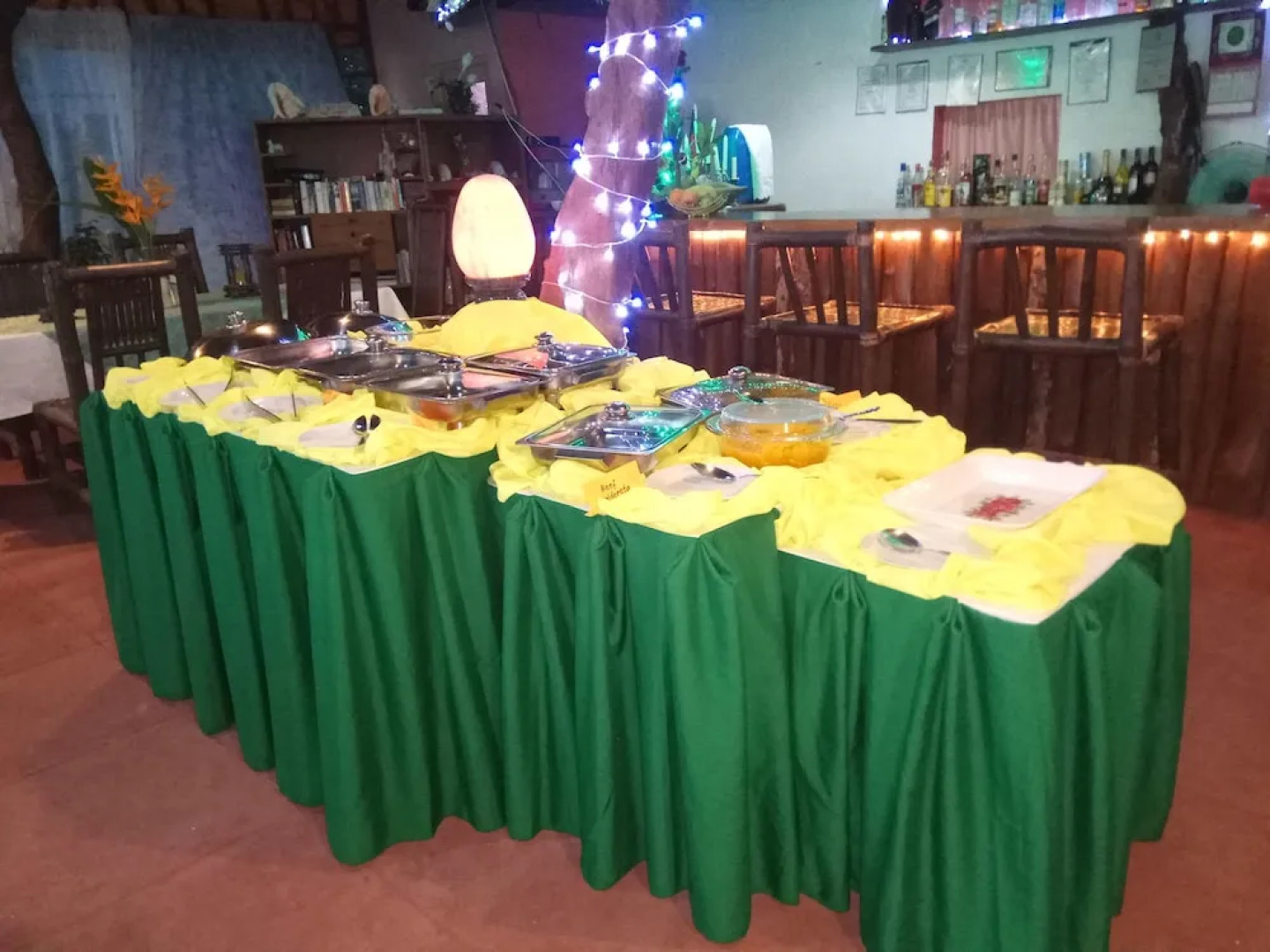 White Beach Dive & Kite Resort Carabao