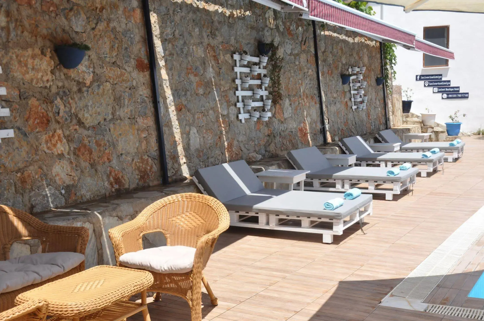 Lacivert Boutique Hotel