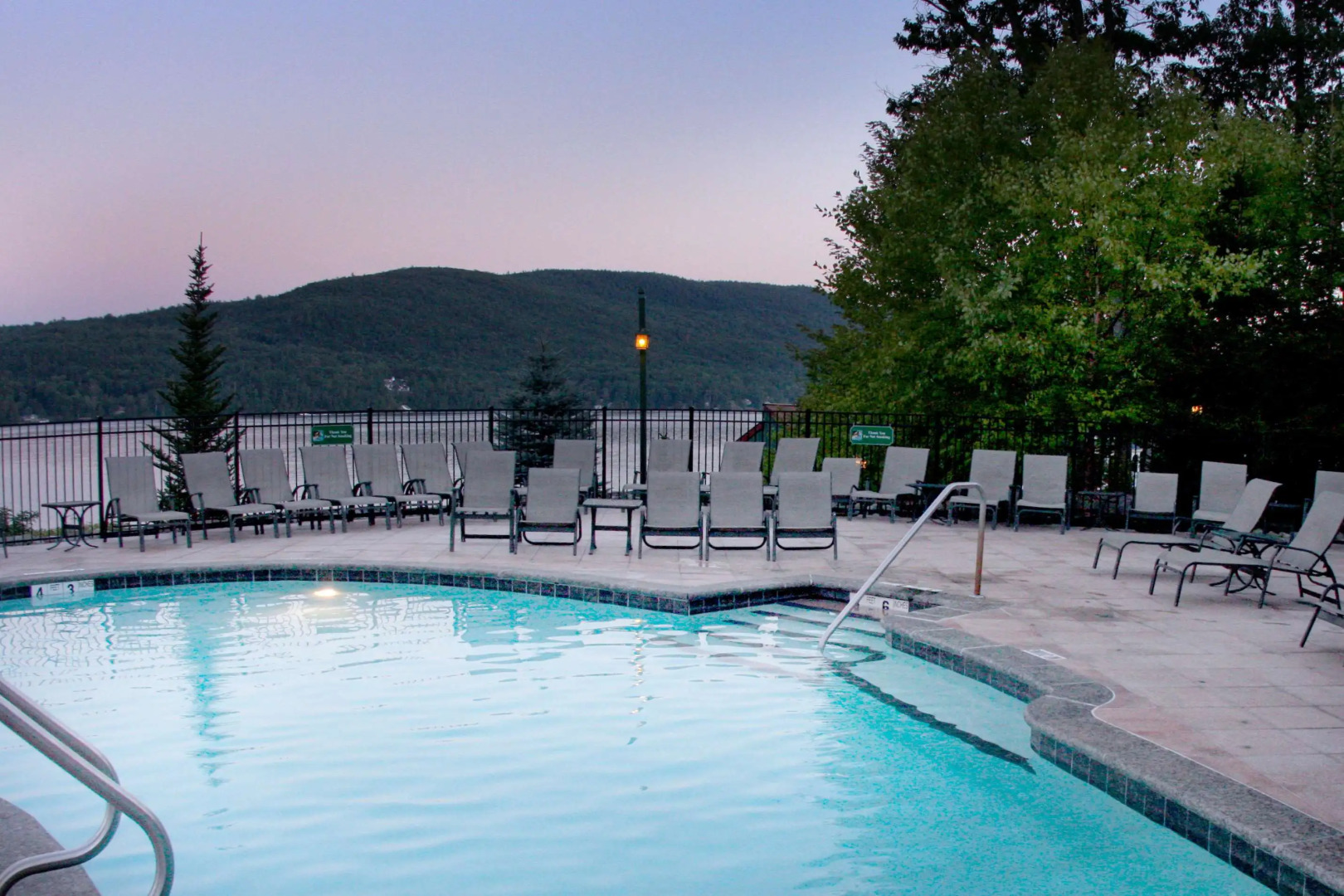 Lodges At Cresthaven