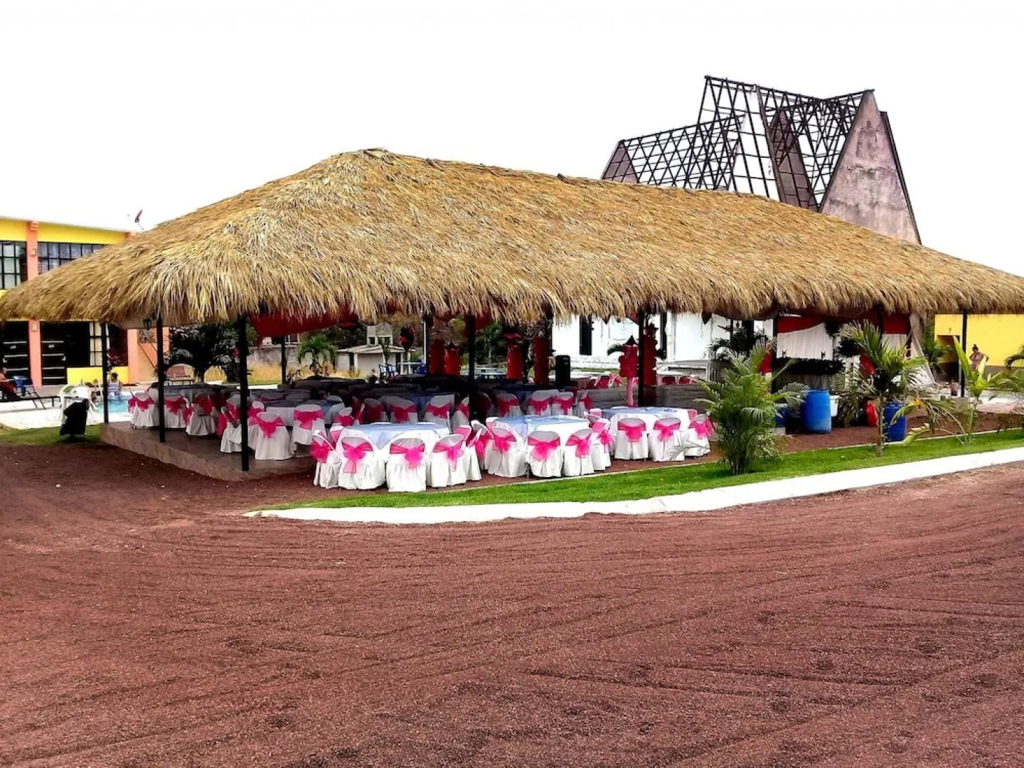 Hotel Fiesta Nueva Italia Inn