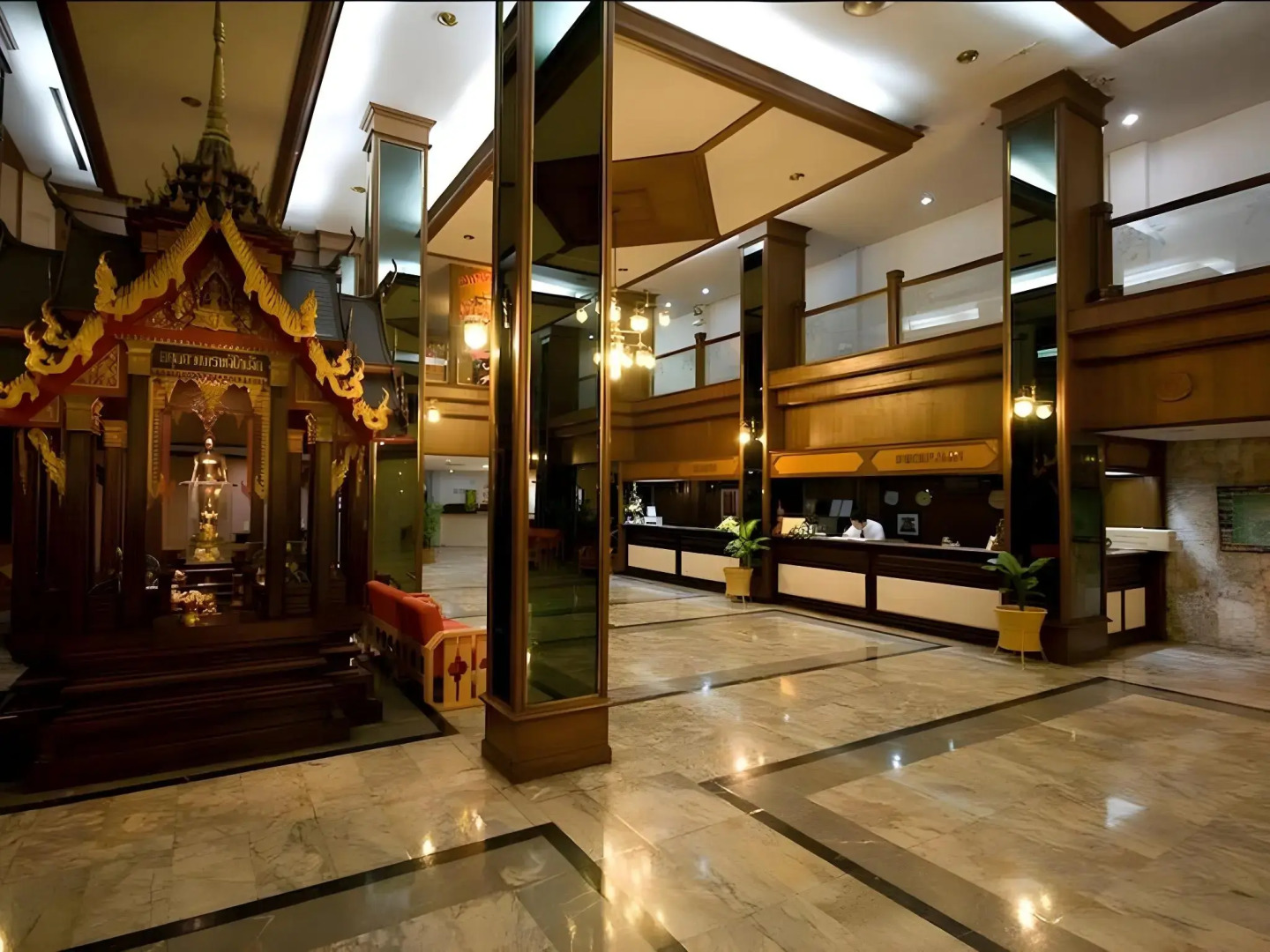 Ayutthaya Grand Hotel