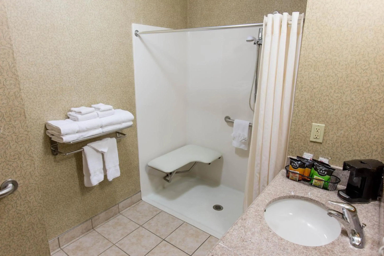 Comfort Suites Grand Rapids South