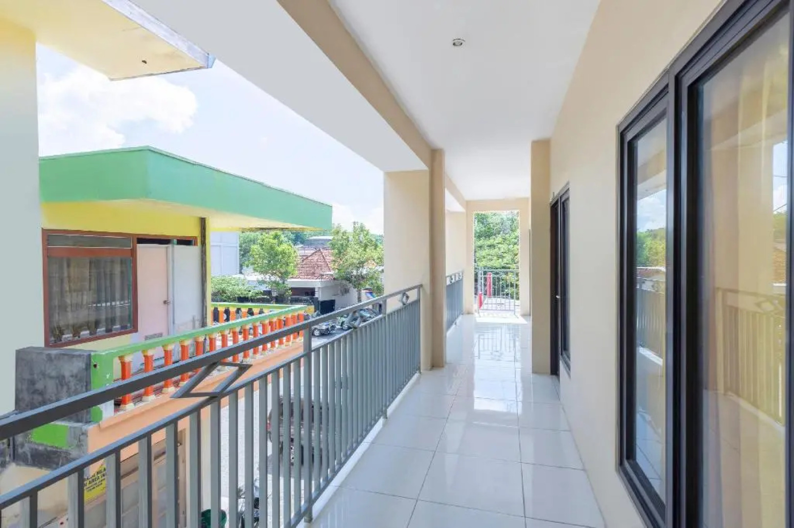 OYO 2708 Hotel Kemuning Syariah