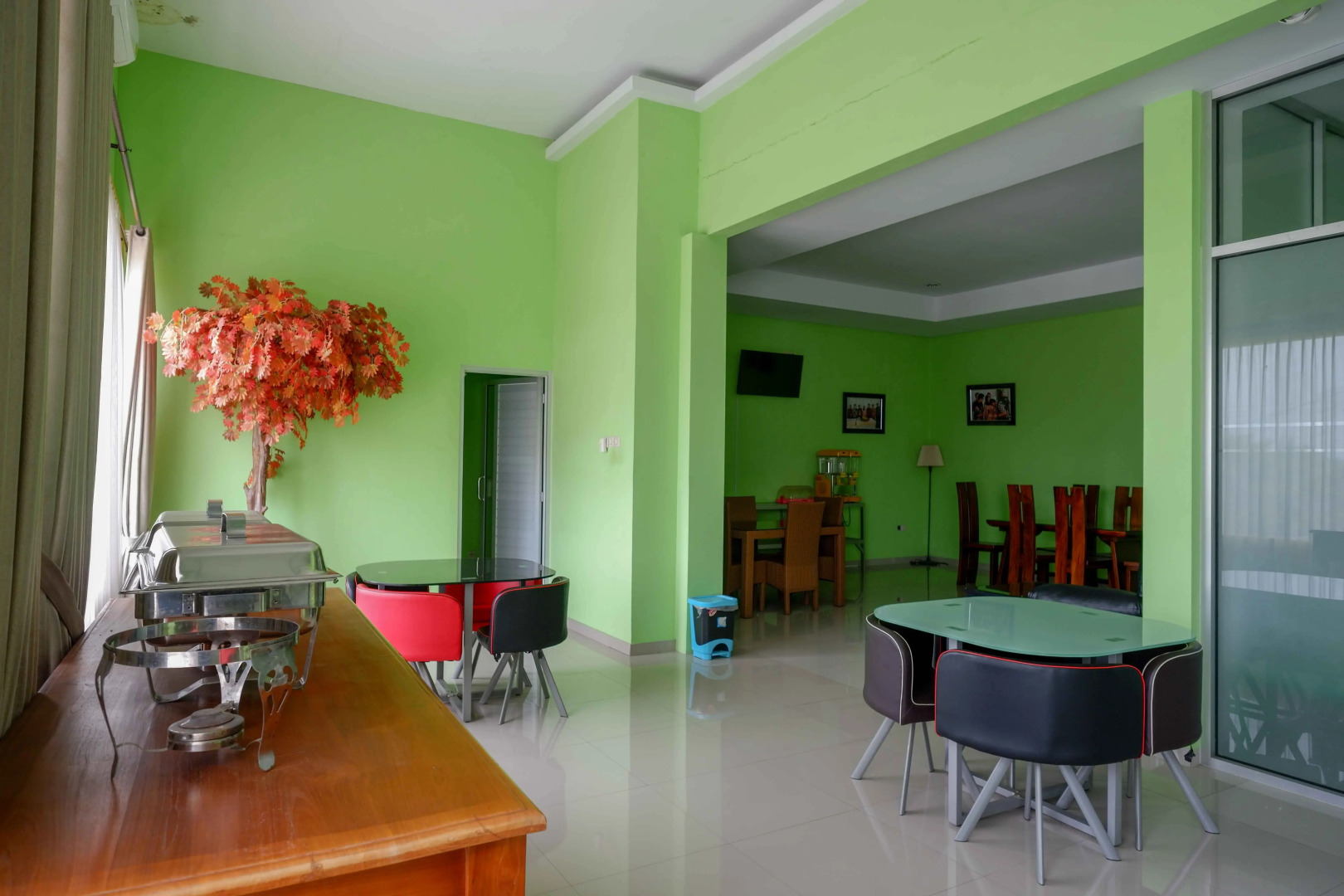 RedDoorz near Bandara Adi Soemarmo Solo