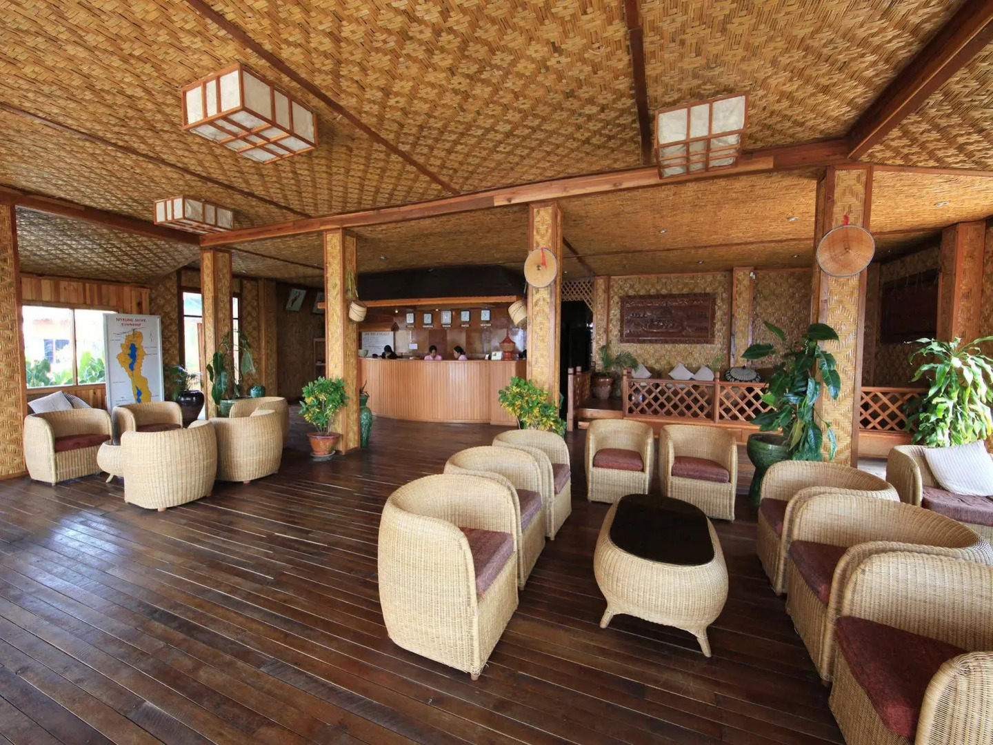 KMA Inle Hotel