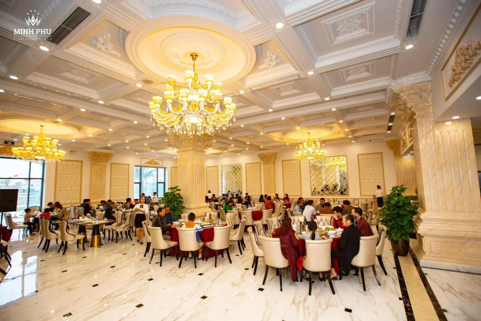Minh Phu Diamond Palace hotel