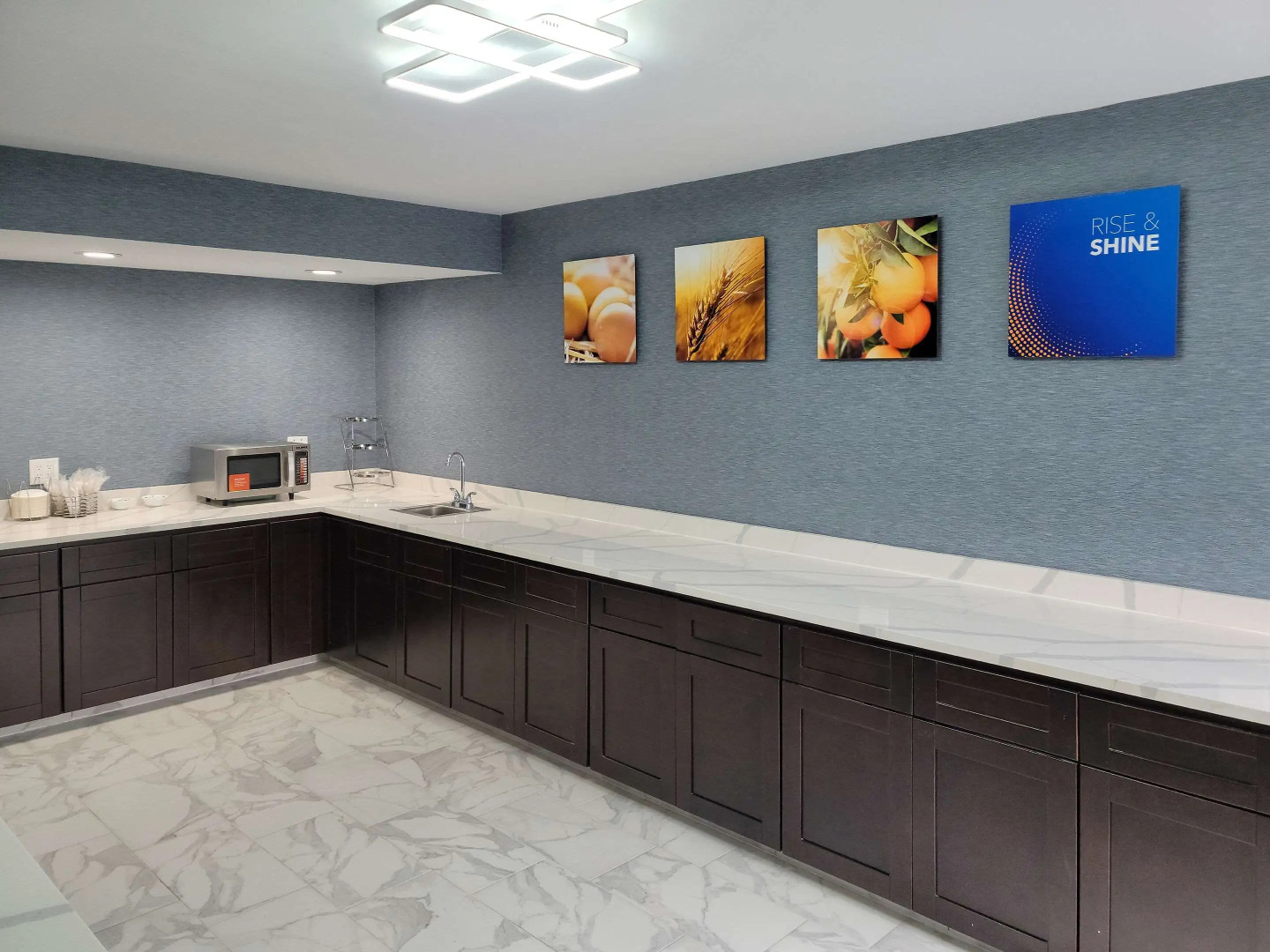 Comfort Inn & Suites Wyomissing/Reading