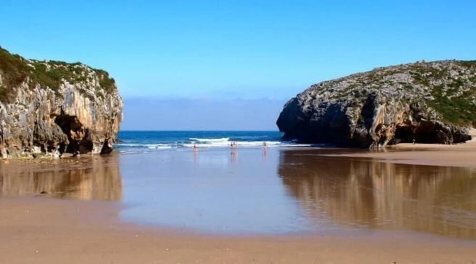 Apartamentos El Castañeu