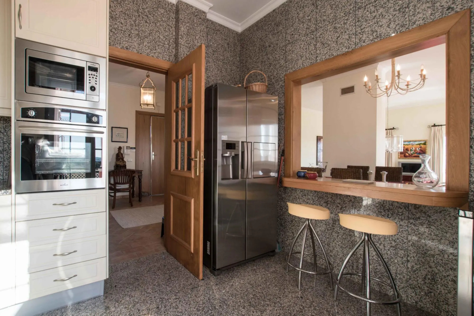 Villa Corotelo by Portucasa