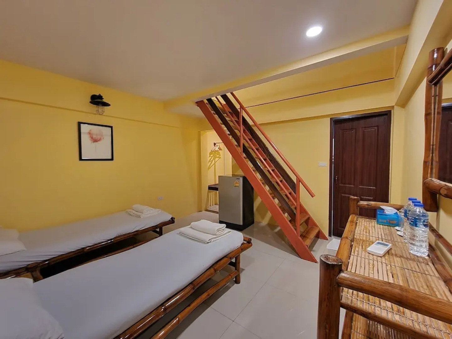 Sawasdee Lagoon Camping & Restaurant