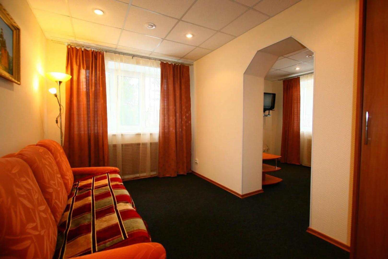 Гостиный Дом Николаевский (бывш. ВТС)