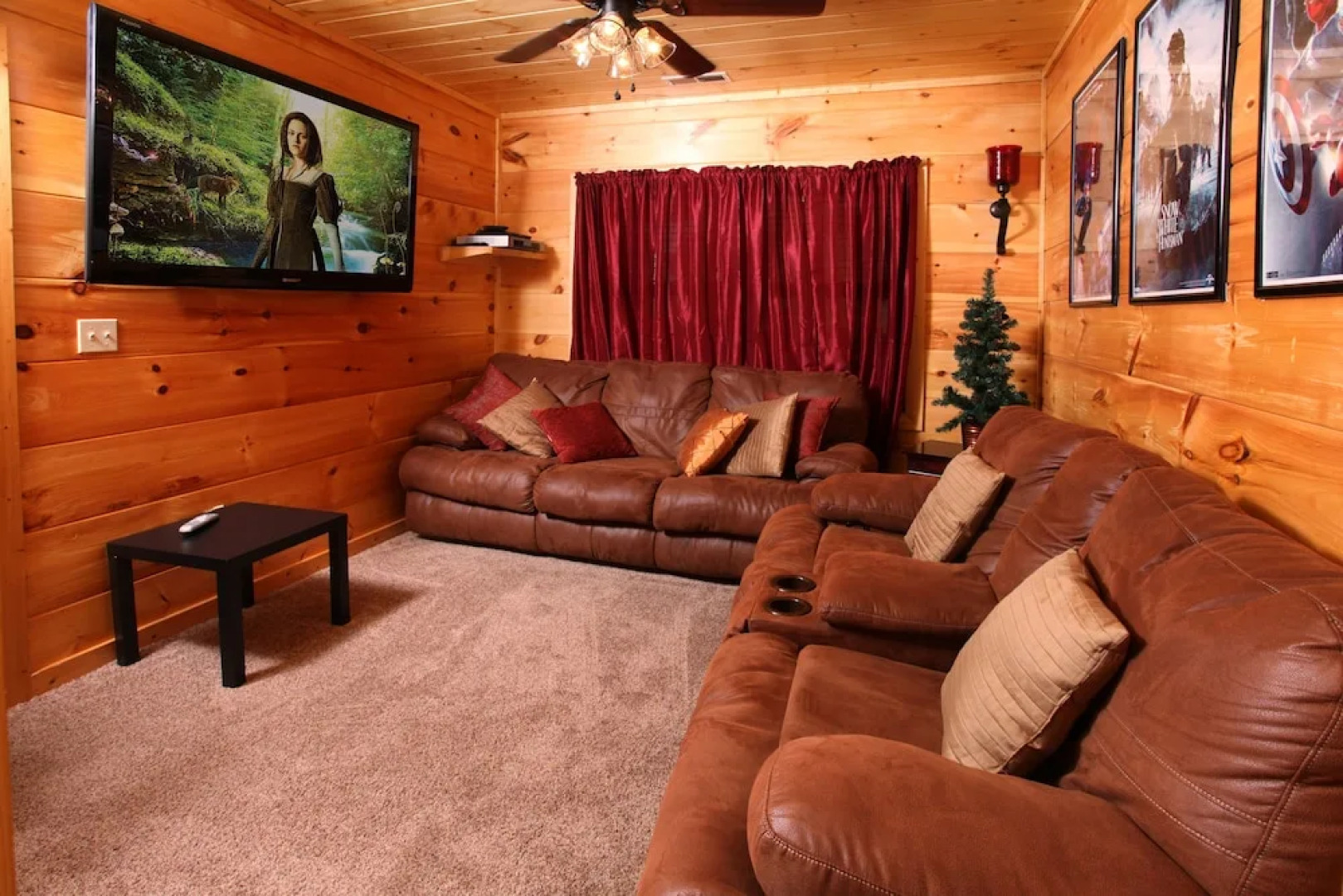 Off The Clock - Four Bedroom Cabin