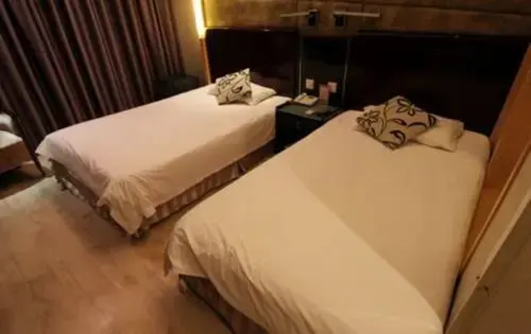 Shiweitian Holiday Hotel