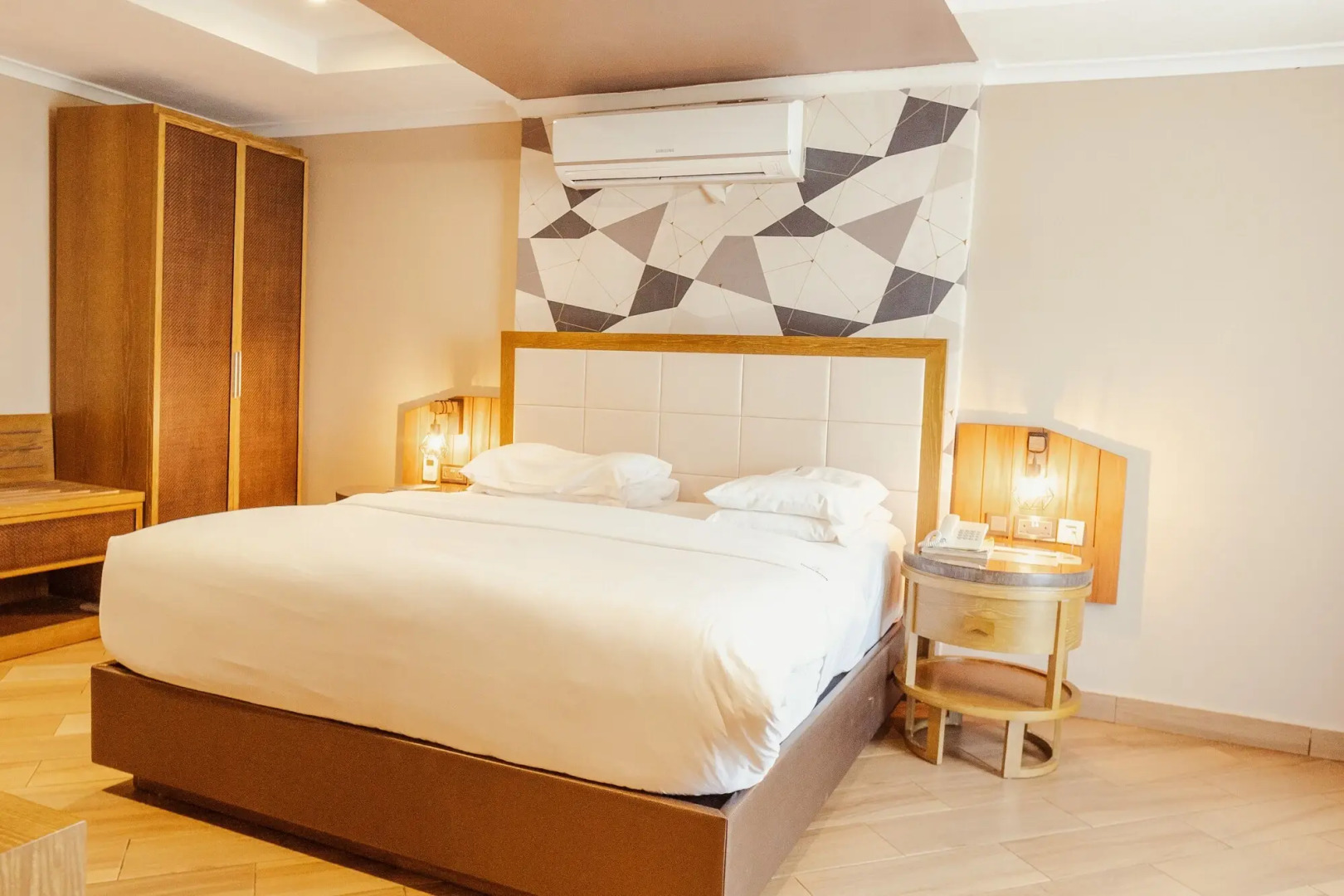 Tanga Beach Resort & Spa