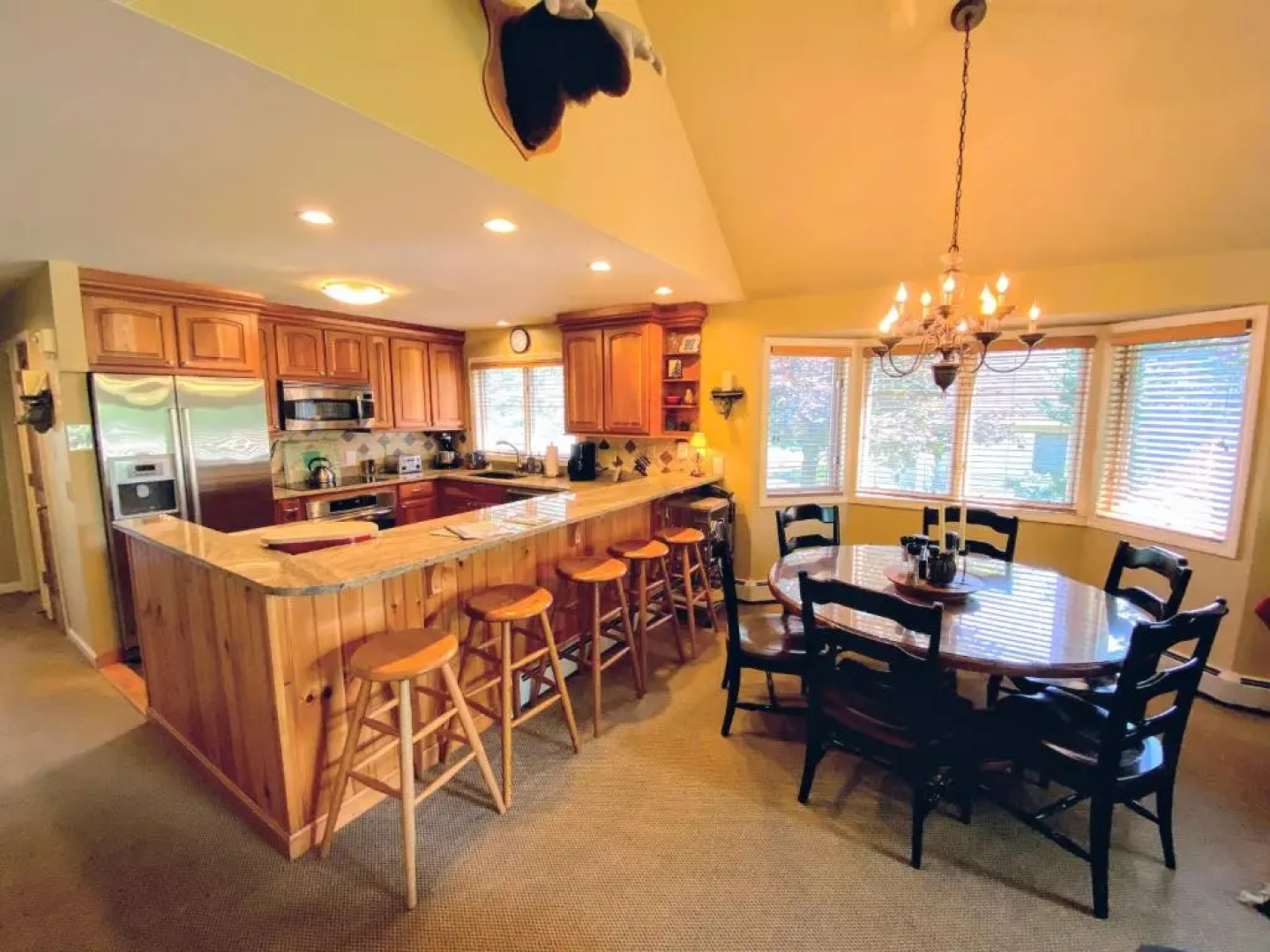 F8 Luxurious Mt Washington Hotel Golf Course Home Wifi Cable Air Conditioning