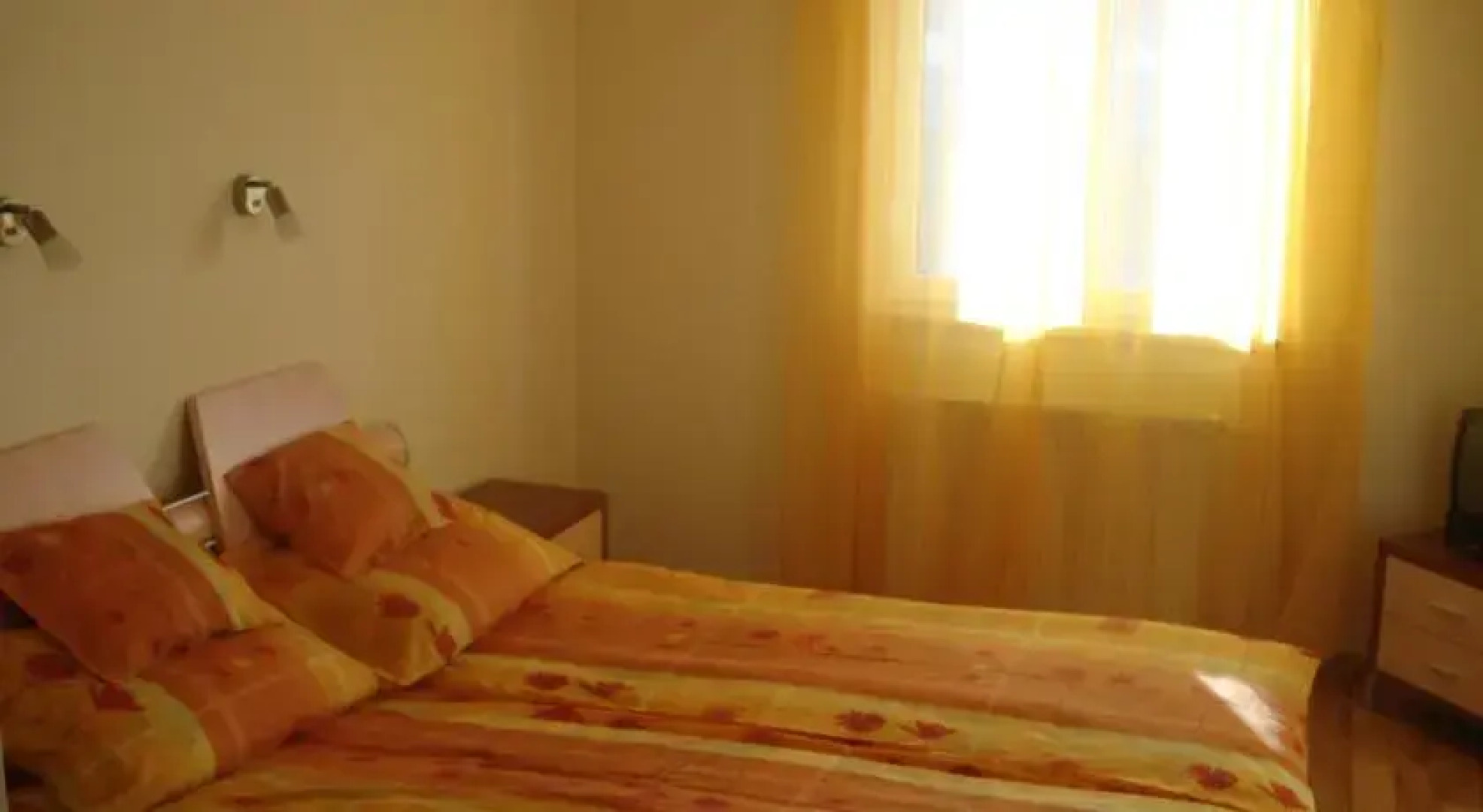 Hegyeskő Apartmanház