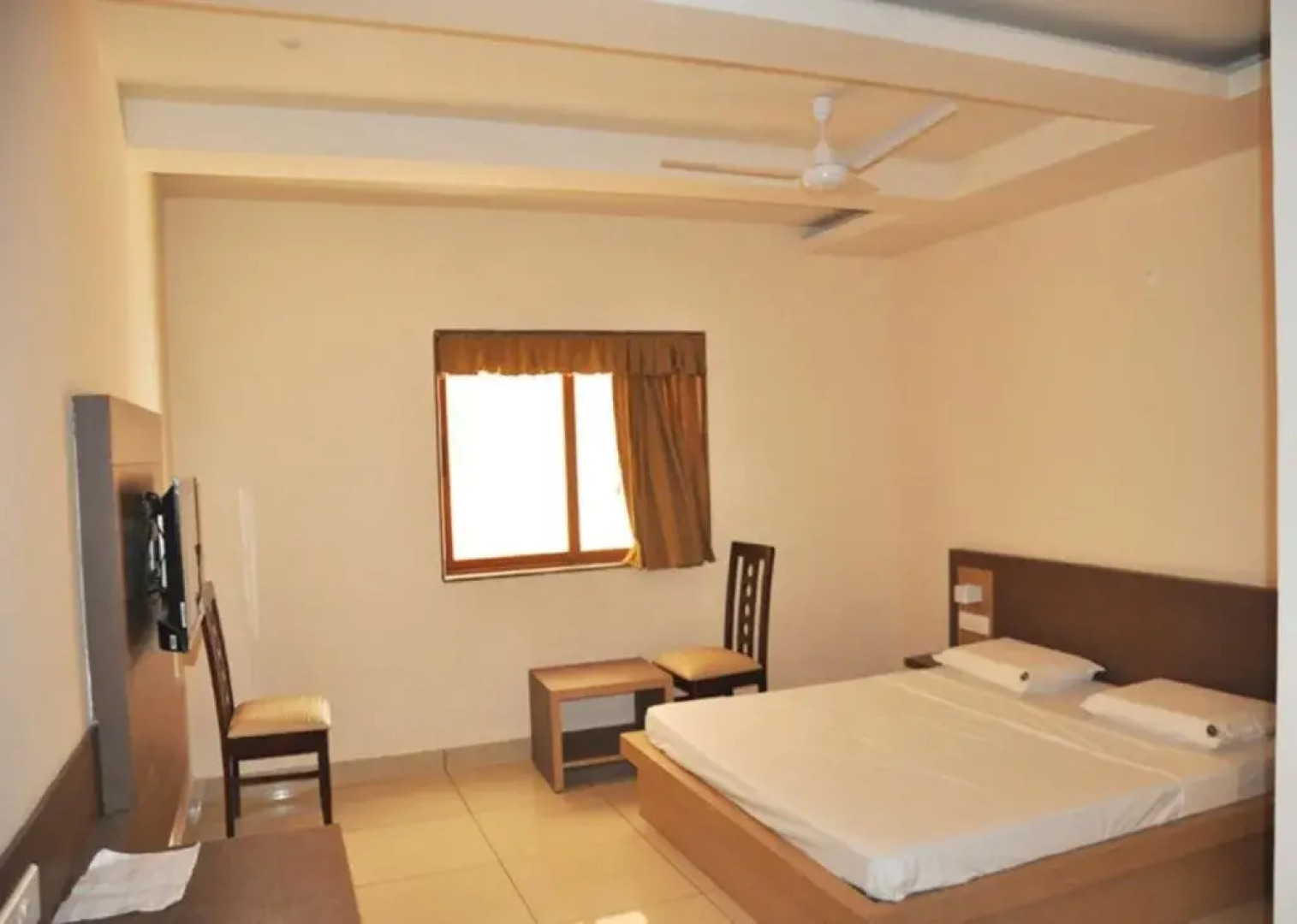 Hotel Shivaprasad Grand