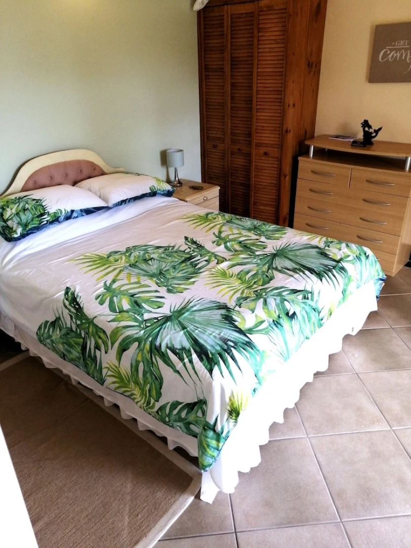 Trois Piton Apartments