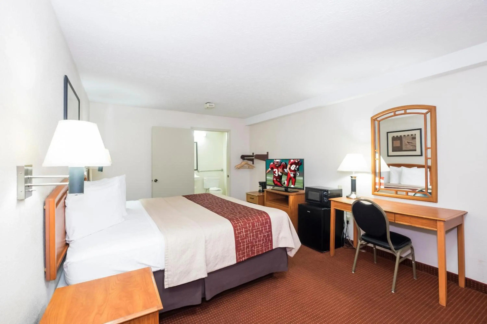 Red Roof Inn Columbus Northeast - Westerville