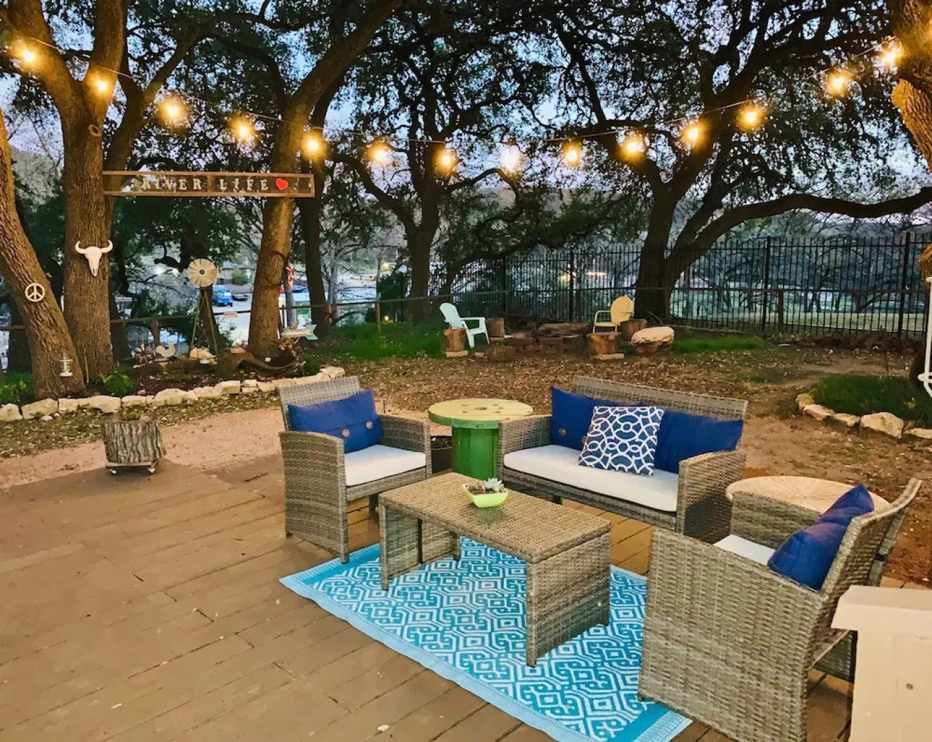 Honey Haus on the Horseshoe 3 Bedrooms 2 Bathrooms Home