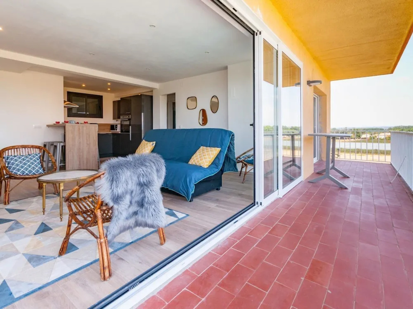 Modern Apartment in St Pere Pescador With Swimming Pool