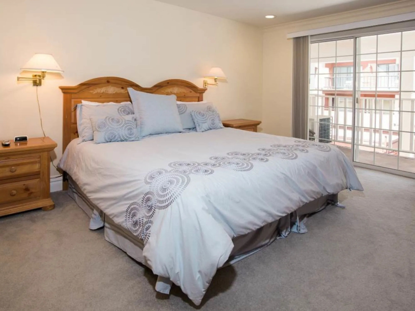 Resort Plaza By Identity Properties