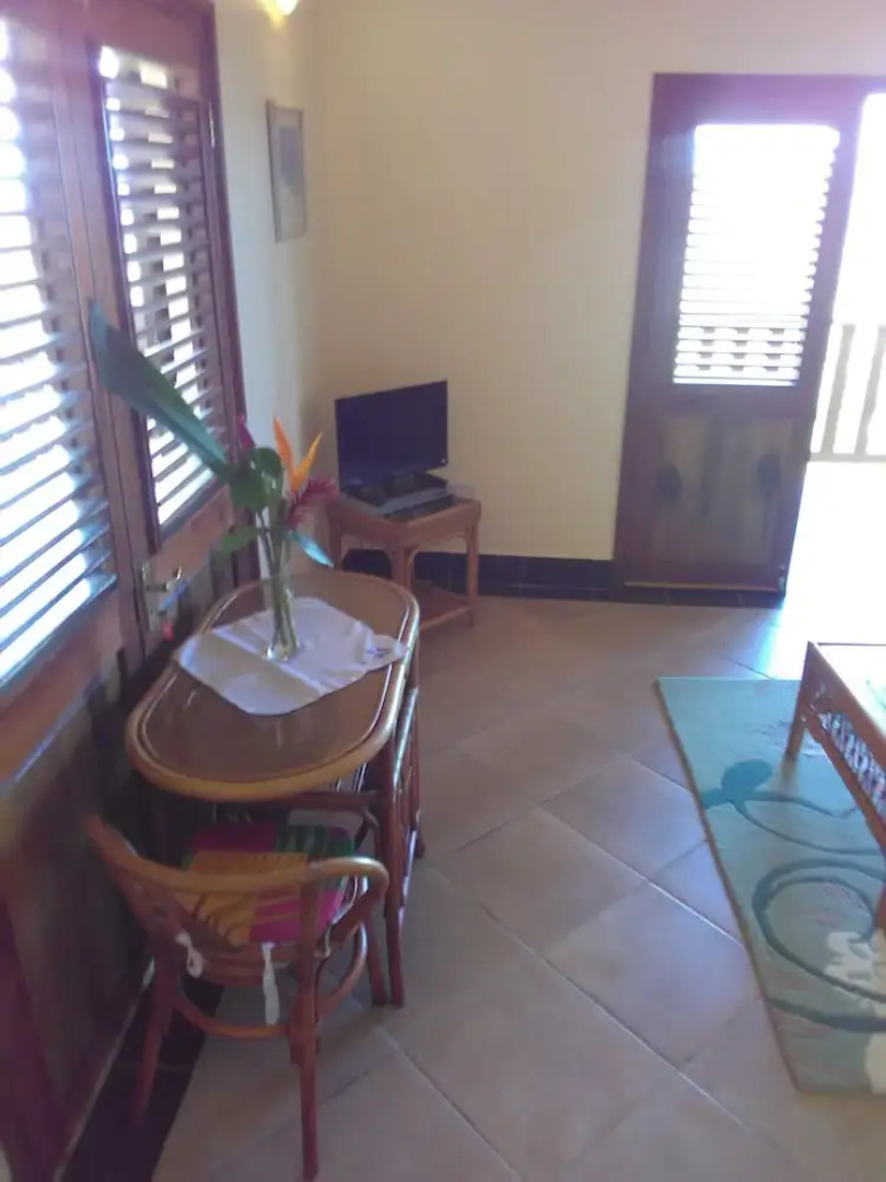 Trois Piton Apartments