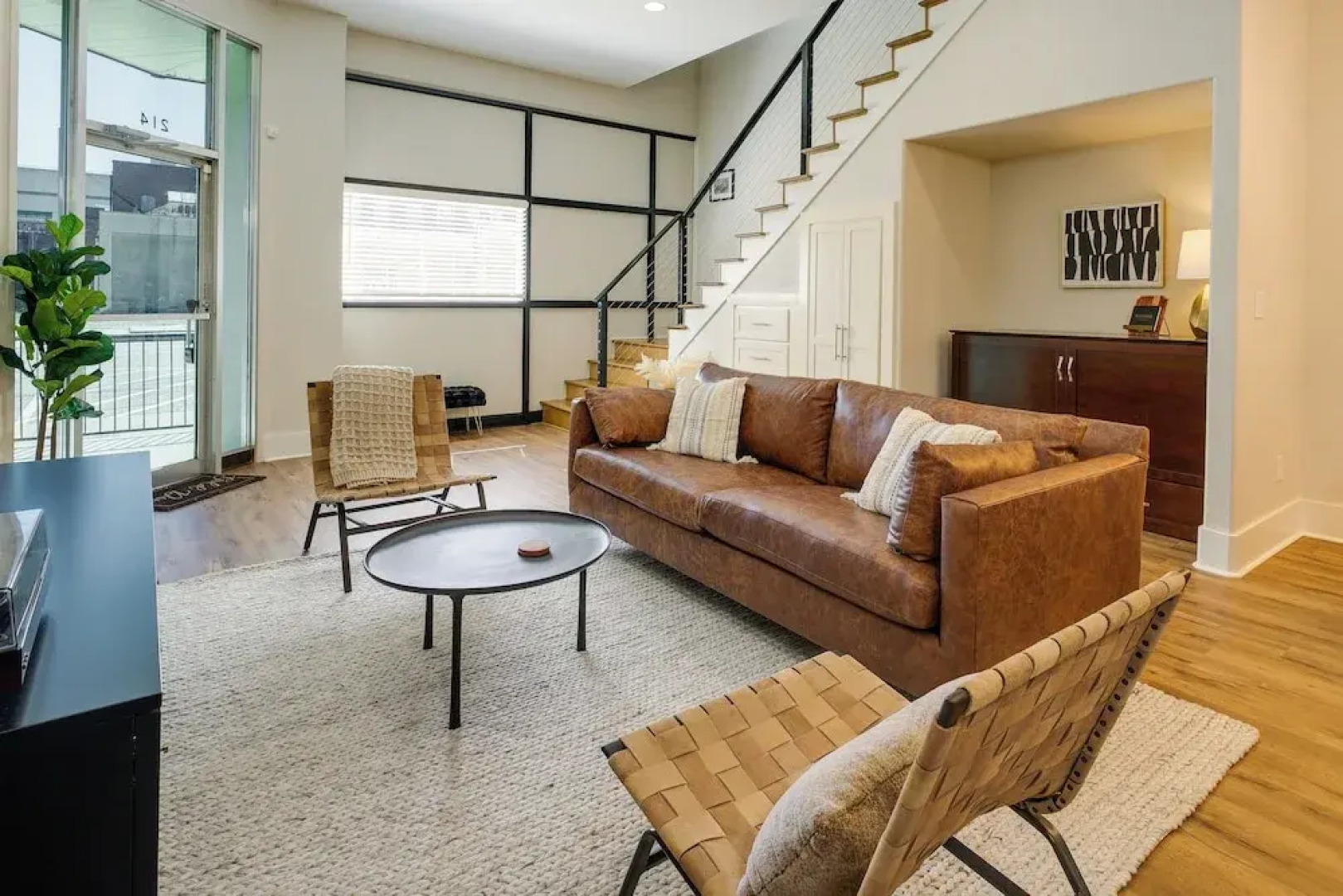 Upscale Texarkana Townhome, Walk to Downtown!