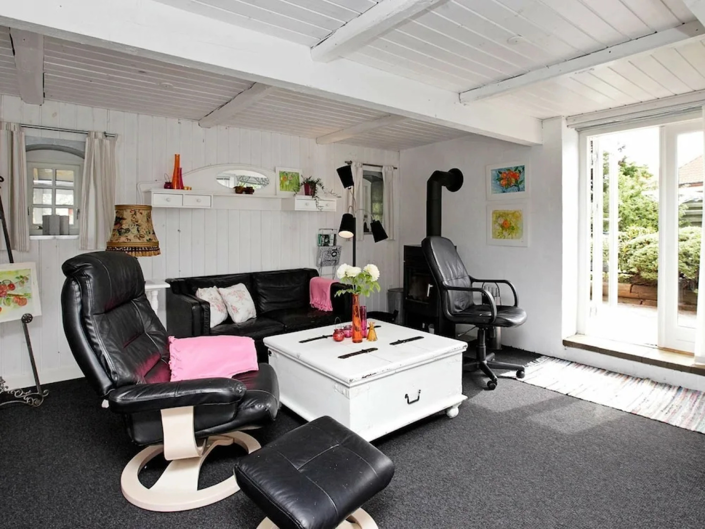 Lively Holiday Home in Juelsminde with Terrace