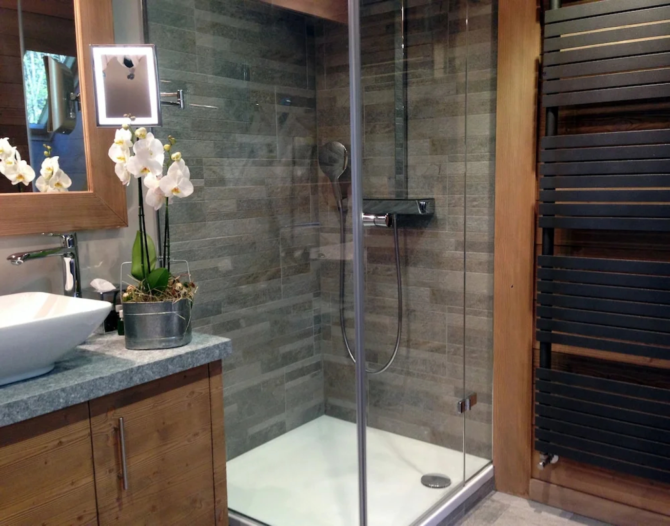 Le Grand Chalet et Spa Private Hotel