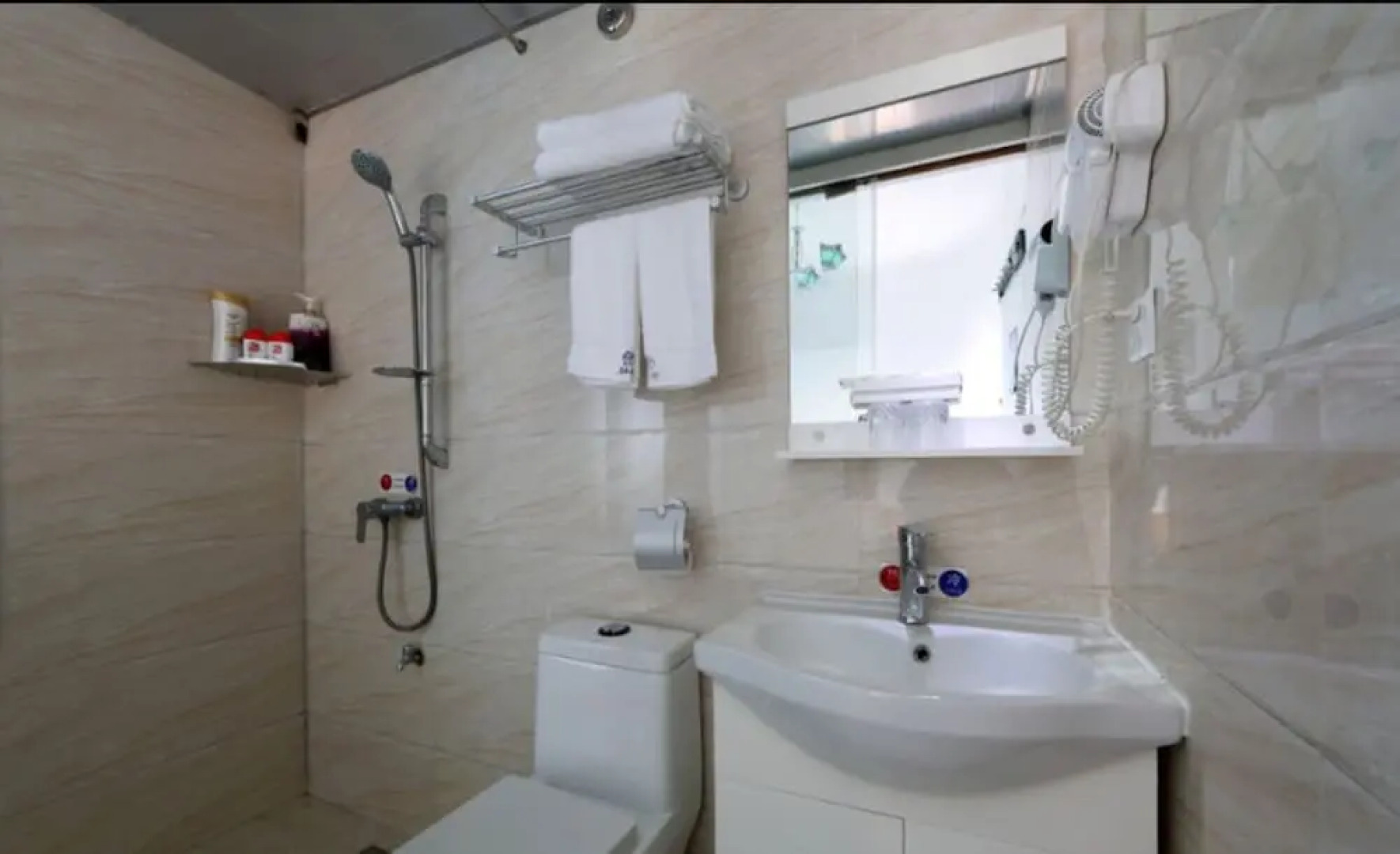 Right view Coast Inn Xia men