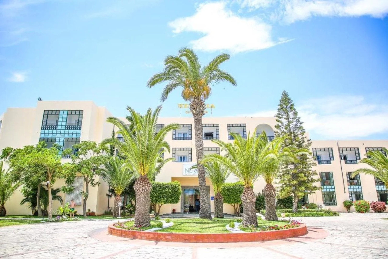 Отель Nerolia Hotel & Spa