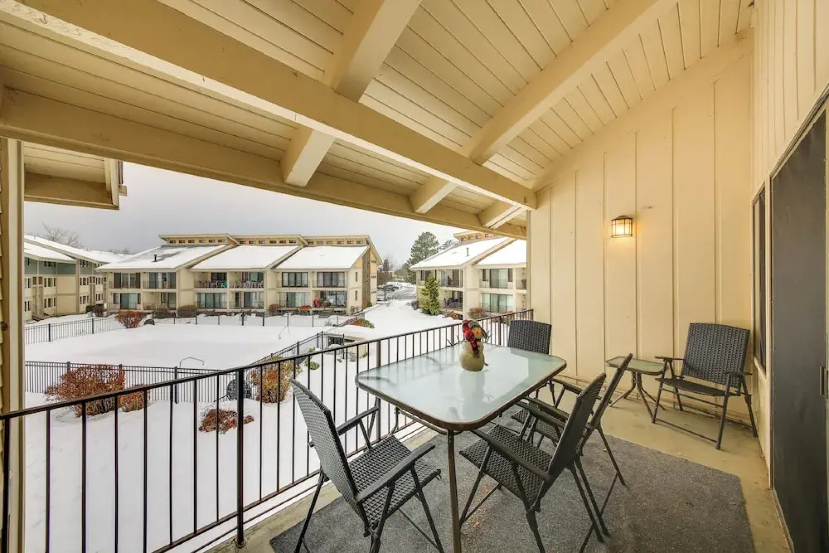 Waterfront Sandpoint Condo: Lake Access!