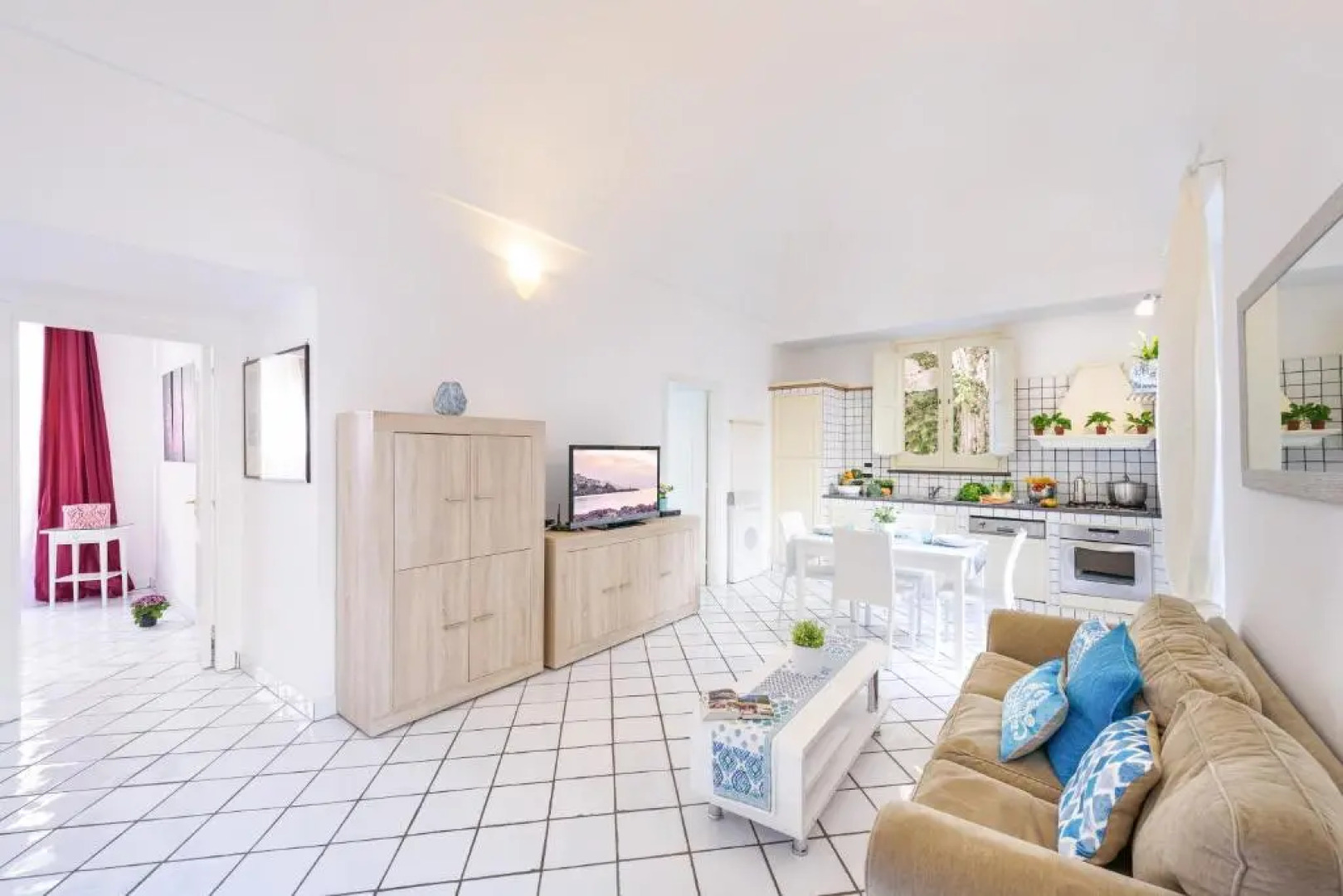 Paper Apartment with Pool