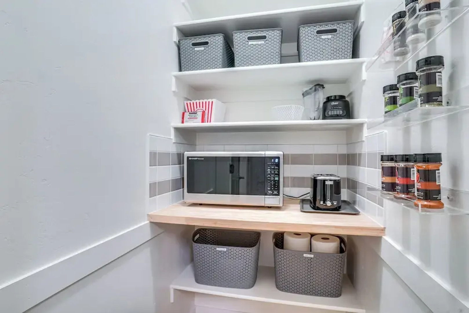 Sleek Vineyard Condo w/ Access to Community Pools